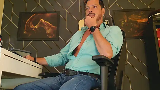 Snapshot of ChrisKox chatting on March 2025 08:30:02 AM ChrisKox online show from March 2025 08:30:02 AM