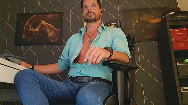 Snapshot of ChrisKox chatting on March 2025 10:59:02 AM ChrisKox online show from March 2025 10:59:02 AM