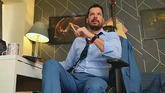 Snapshot of ChrisKox chatting on September 2025 06:35:01 AM ChrisKox online show from September 2025 06:35:01 AM