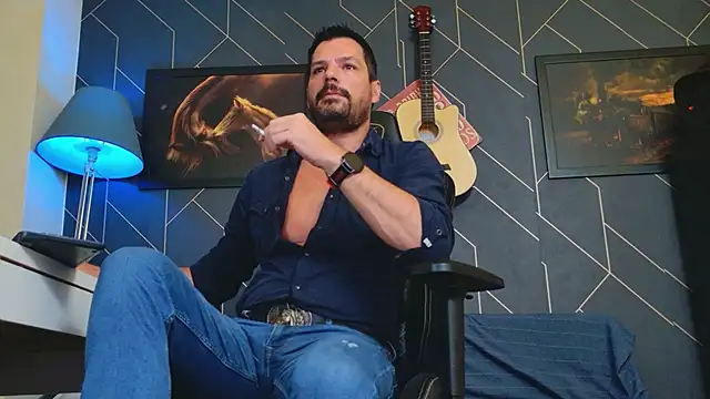 Snapshot of ChrisKox chatting on September 2025 01:27:01 AM ChrisKox online show from September 2025 01:27:01 AM