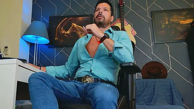 Snapshot of ChrisKox chatting on September 2025 01:11:01 AM ChrisKox online show from September 2025 01:11:01 AM