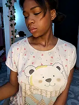 angel allis online show from November 2025 05:41:01 AM