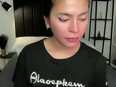your bianca69 online show from December 2024 06:13:02 AM