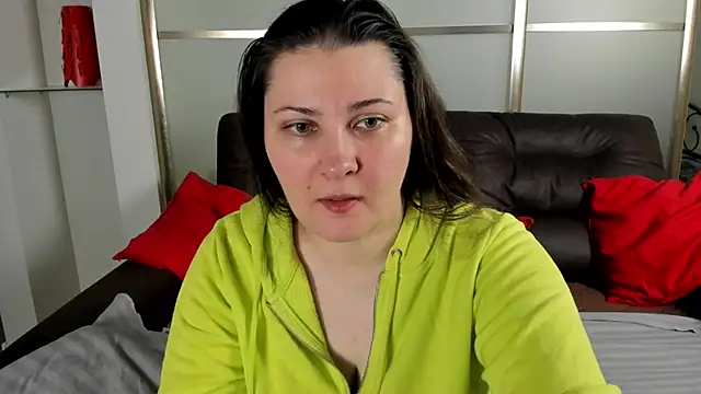 MarySwon online show from September 2025 12:06:01 PM