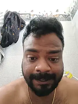 Snapshot of mikki1355 chatting on December 2025 02:54:02 AM mikki1355 online show from December 2025 02:54:02 AM