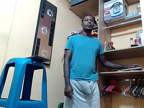 Snapshot of kurtbigcock chatting on February 2026 06:15:01 PM kurtbigcock online show from February 2026 06:15:01 PM