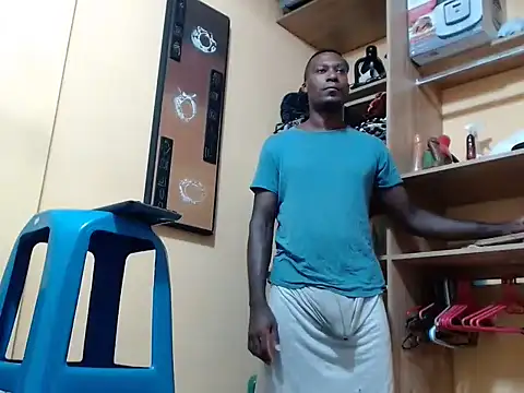 Snapshot of kurtbigcock chatting on March 2026 07:07:02 PM kurtbigcock online show from March 2026 07:07:02 PM