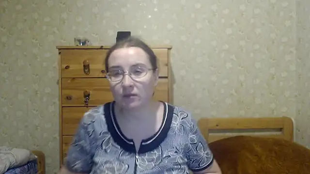 Smart Rose online show from February 2025 04:29:01 PM