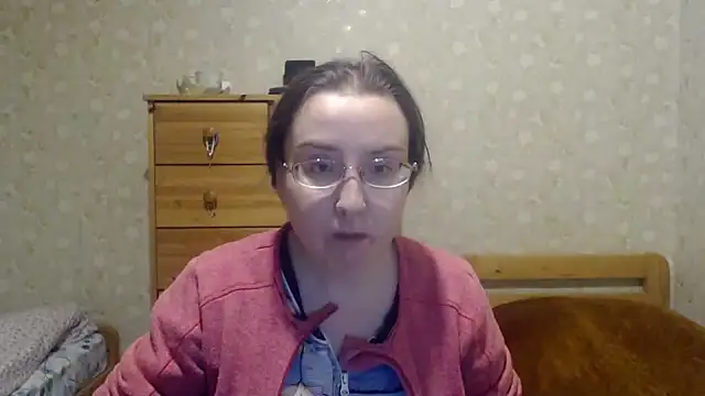 Smart Rose online show from March 2025 07:05:01 PM