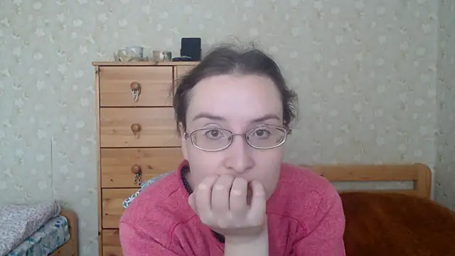 Smart Rose online show from March 2025 12:44:01 PM