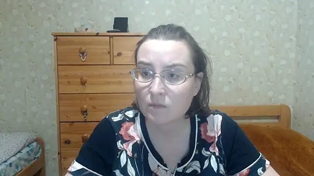 Smart Rose online show from November 2025 04:28:01 PM