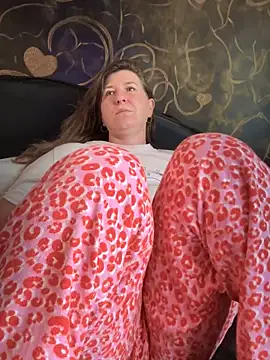 Natali UA online show from October 2025 06:32:02 AM