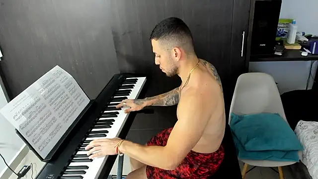 logan smith online show from January 2026 01:21:02 AM