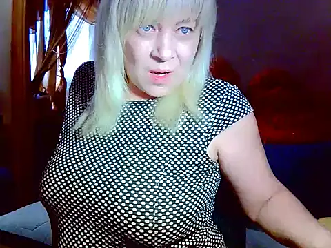 Snapshot of AgoniA7 chatting on April 2026 03:28:02 PM AgoniA7 online show from April 2026 03:28:02 PM