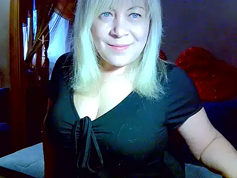 Snapshot of AgoniA7 chatting on April 2026 03:20:01 AM AgoniA7 online show from April 2026 03:20:01 AM
