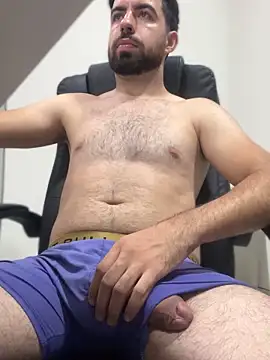 Snapshot of Araujo2020@xh chatting on January 2025 07:13:01 PM Araujo2020xh online show from January 2025 07:13:01 PM