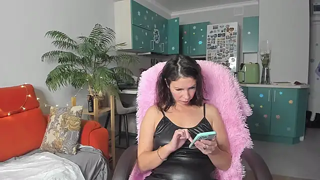 ChristinaGlory online show from December 2024 07:37:02 AM