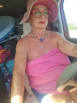 Snapshot of MucMilf59 chatting on July 2026 10:39:01 AM MucMilf59 online show from July 2026 10:39:01 AM
