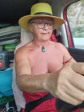 Snapshot of MucMilf59 chatting on August 2026 05:59:02 PM MucMilf59 online show from August 2026 05:59:02 PM