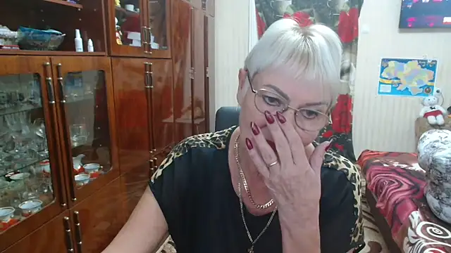 JenaCheim online show from October 2025 05:40:01 AM