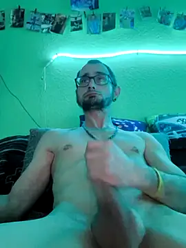 Snapshot of Steveschaw chatting on February 2025 09:33:01 PM Steveschaw online show from February 2025 09:33:01 PM