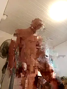 AthleticWomenizer2 online show from April 2026 06:03:02 PM