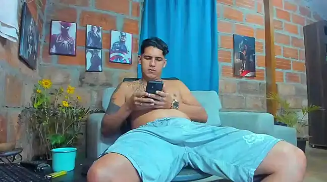 Snapshot of Zack_Grey chatting on March 2025 11:19:02 AM Zack Grey online show from March 2025 11:19:02 AM