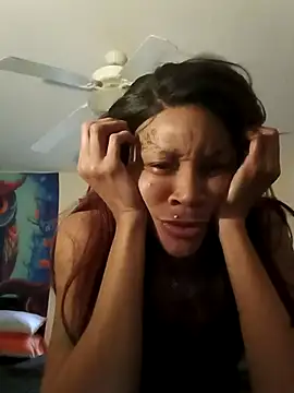 EnticingAaliyah online show from November 2025 06:40:01 PM