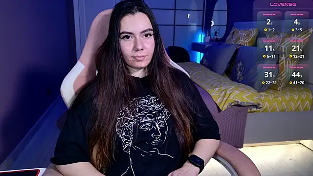 Foxohlove online show from September 2025 04:53:02 PM