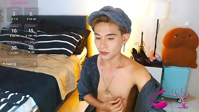 WildestTwink online show from June 2026 01:37:02 PM