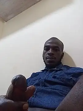 Snapshot of Kentcharming chatting on May 2026 09:52:01 PM Kentcharming online show from May 2026 09:52:01 PM