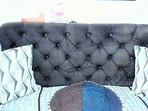 Snapshot of 12inchesselfsuckts chatting on March 2026 02:07:01 AM 12inchesselfsuckts online show from March 2026 02:07:01 AM