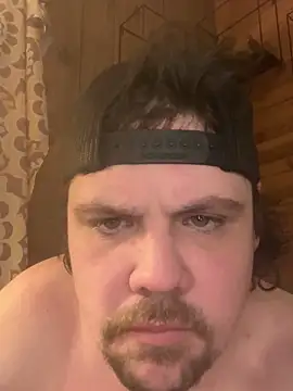 Snapshot of camowamo13 chatting on February 2026 03:32:02 AM camowamo13 online show from February 2026 03:32:02 AM