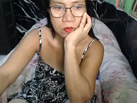 ASIANDOLLY4U online show from June 2026 10:32:01 PM