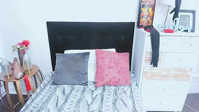 Snapshot of sweetMariina chatting on April 2026 06:55:02 AM sweetMariina online show from April 2026 06:55:02 AM