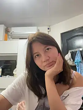 Snapshot of asianmystery203 chatting on December 2024 01:26:02 AM asianmystery203 online show from December 2024 01:26:02 AM