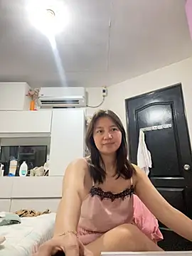 Snapshot of asianmystery203 chatting on February 2025 01:22:01 AM asianmystery203 online show from February 2025 01:22:01 AM