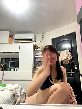 asianmystery203 online show from October 2025 01:00:02 AM