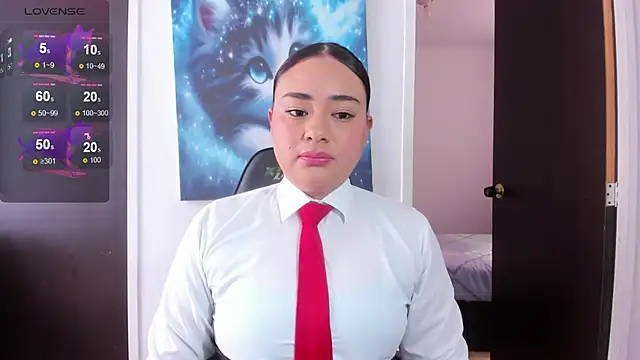 ReyleDoll online show from June 2026 07:13:02 PM