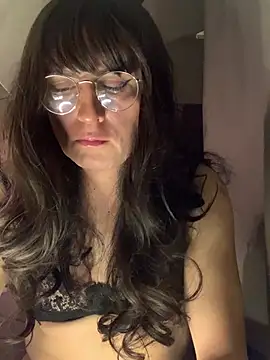 Chic desire online show from March 2026 08:26:01 PM