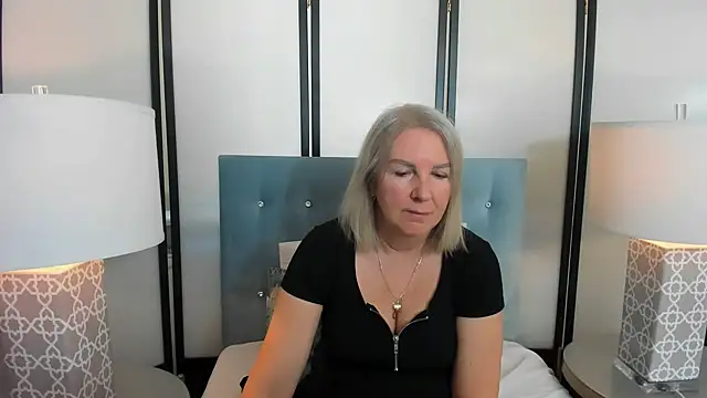 EricaTop online show from January 2025 09:15:01 AM