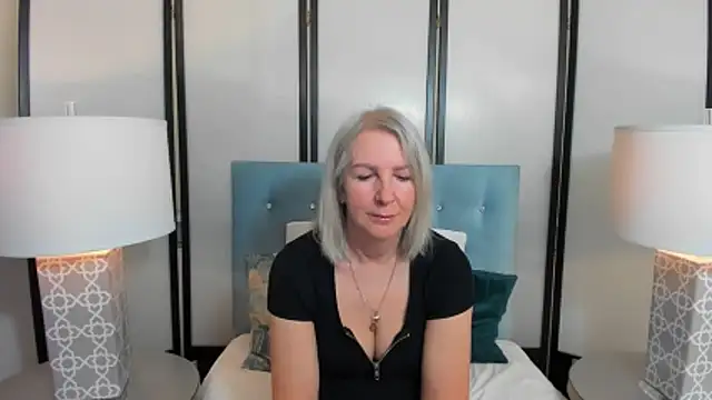 EricaTop online show from April 2026 05:05:01 AM