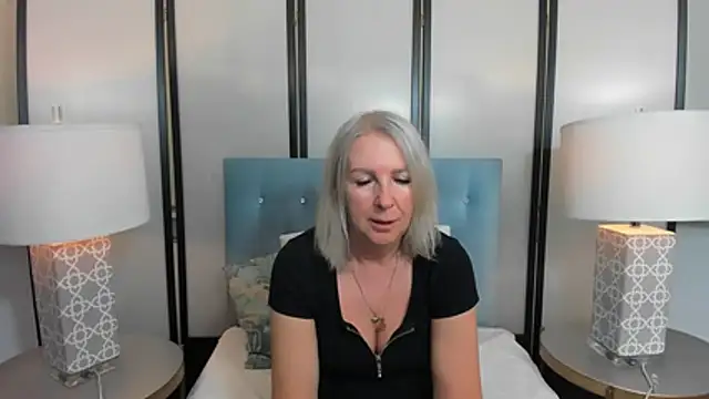 EricaTop online show from April 2026 07:09:02 PM