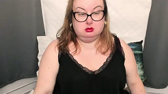 Snapshot of dirtyBonnie chatting on January 2025 05:05:01 AM dirtyBonnie online show from January 2025 05:05:01 AM