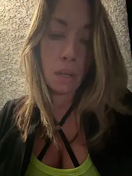  NinaLuvSins  online show from October 2025 01:06:02 AM