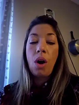  NinaLuvSins  online show from December 2025 02:33:01 PM