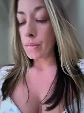  NinaLuvSins  online show from April 2026 08:00:02 PM