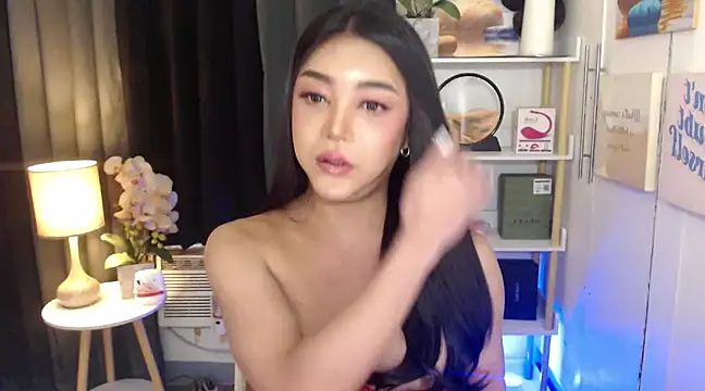 Snapshot of AsianMariaTs chatting on January 2025 10:59:01 AM AsianMariaTs online show from January 2025 10:59:01 AM