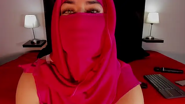 Snapshot of Zafira_Alabi chatting on January 2025 09:13:01 PM Zafira Alabi online show from January 2025 09:13:01 PM