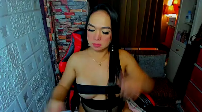 Snapshot of tssexylover chatting on February 2025 05:37:01 PM tssexylover online show from February 2025 05:37:01 PM